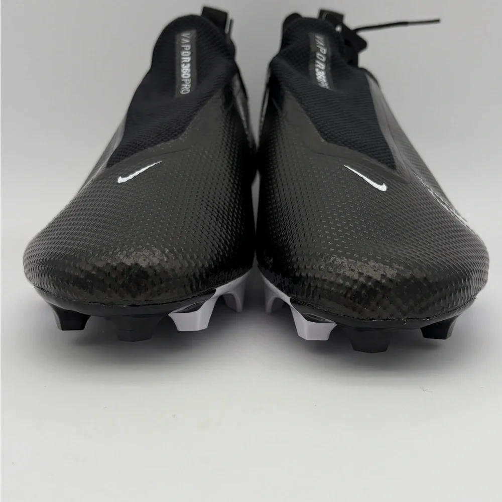 NWOT Men's Size 12 Black And White Nike Vapor Edge Pro 360 WD Football Cleats - Picture 12 of 14